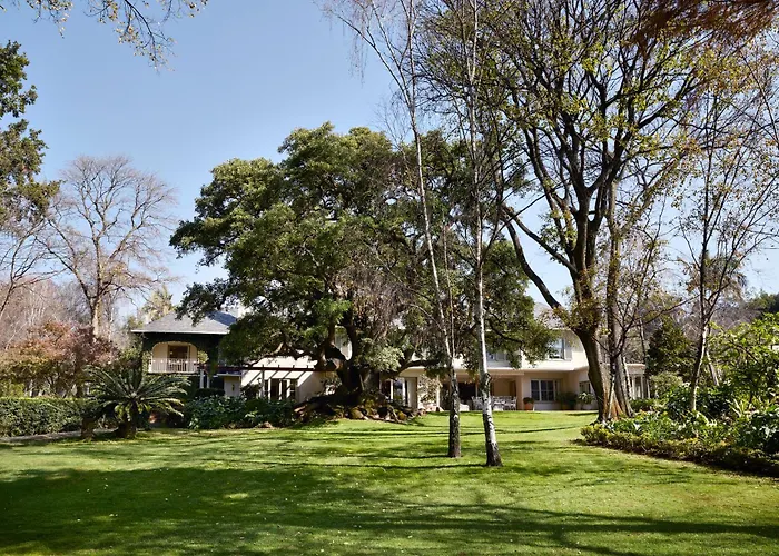 Hoeveld House