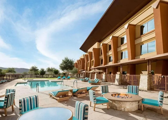 Vee Quiva Hotel & Casino