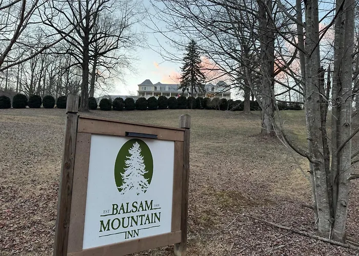 The Balsam Mountain Inn