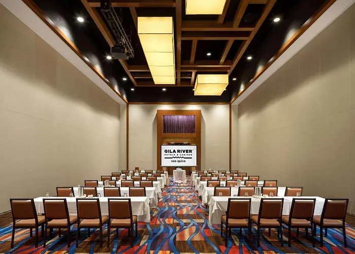 Vee Quiva Hotel & Casino