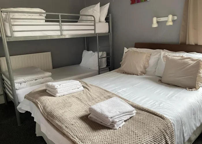Somerville Hotel