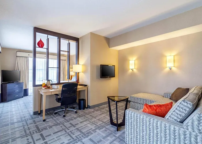 Cambria Hotel Pittsburgh - Downtown