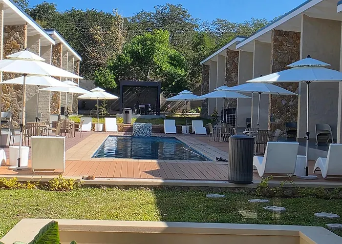 Savanna68 Hotel