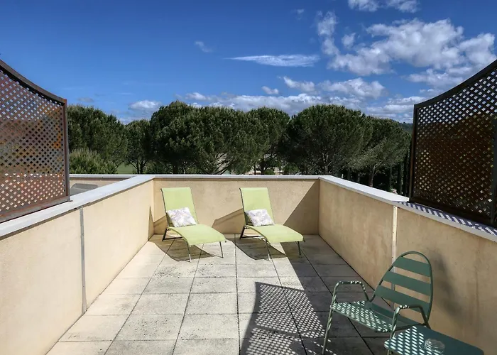 Logis Hotel Le Manoir - Luberon