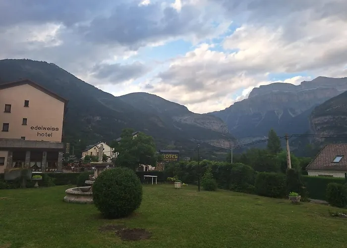 Edelweiss Hotel