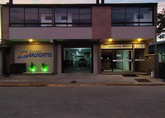 Pousada Bronzatto