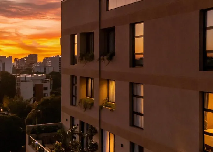 Divina Tower Apart Hotel