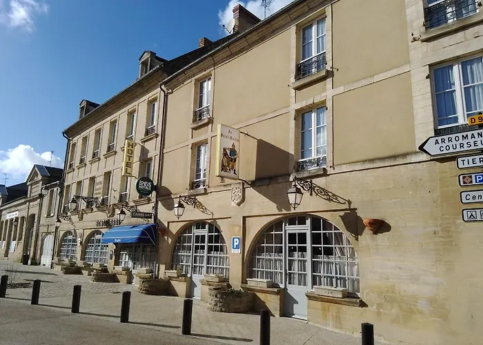 Hostellerie Saint Martin- Logis Hotel Et Restaurant