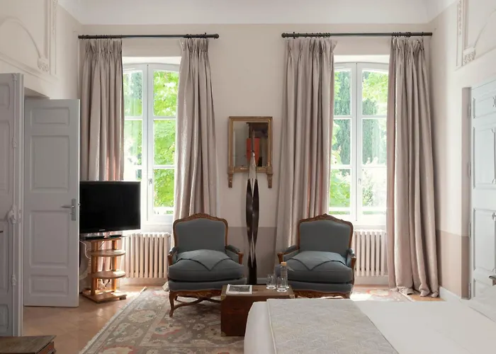 Hostellerie De L'Abbaye De La Celle - Teritoria