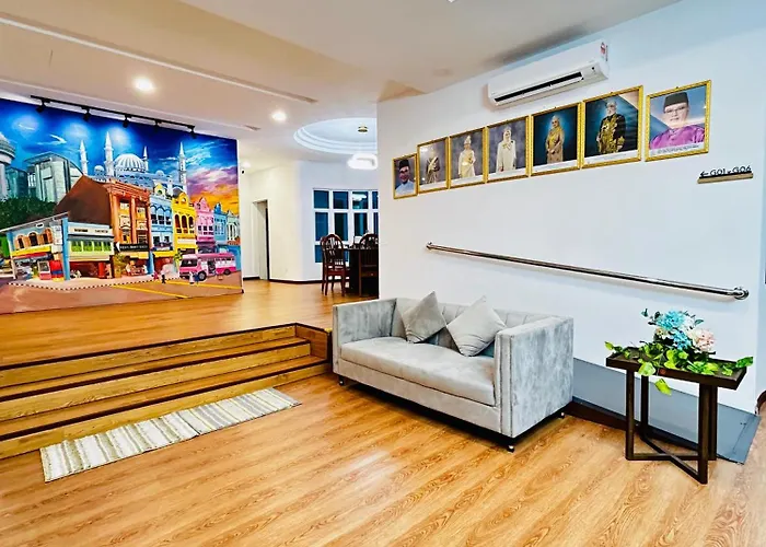 Lestari Inn Boutique Residence Self- Check-In Homestay - Private Parking