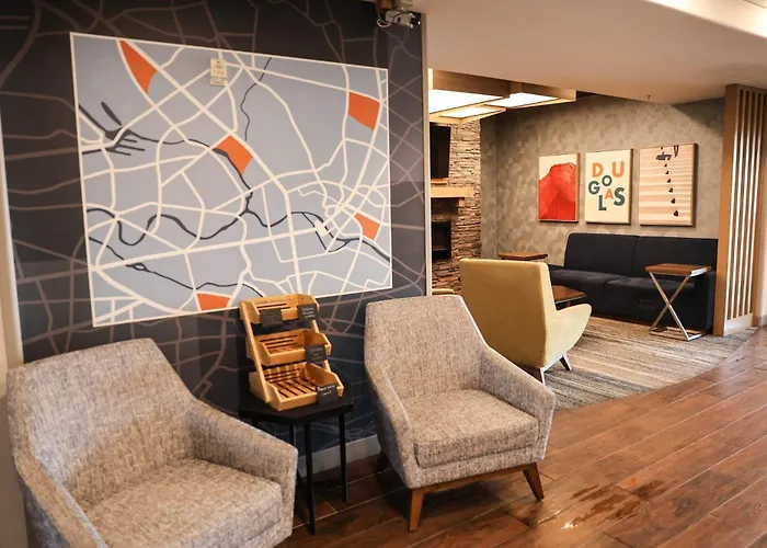 Holiday Inn Express & Suites Douglas By Ihg