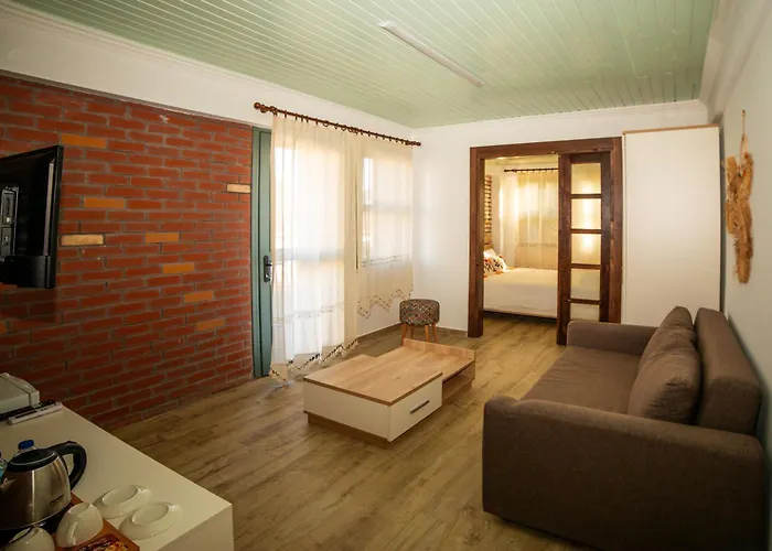 Paradise Imroz Butik Otel