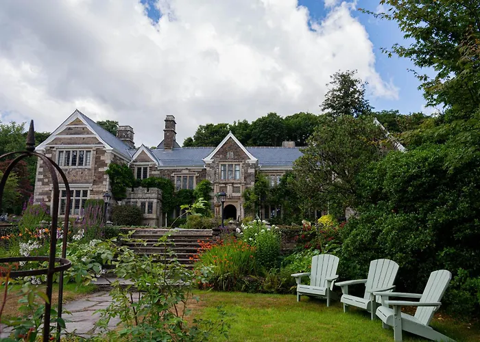Lewtrenchard Manor