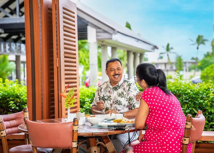Tanoa Waterfront Hotel