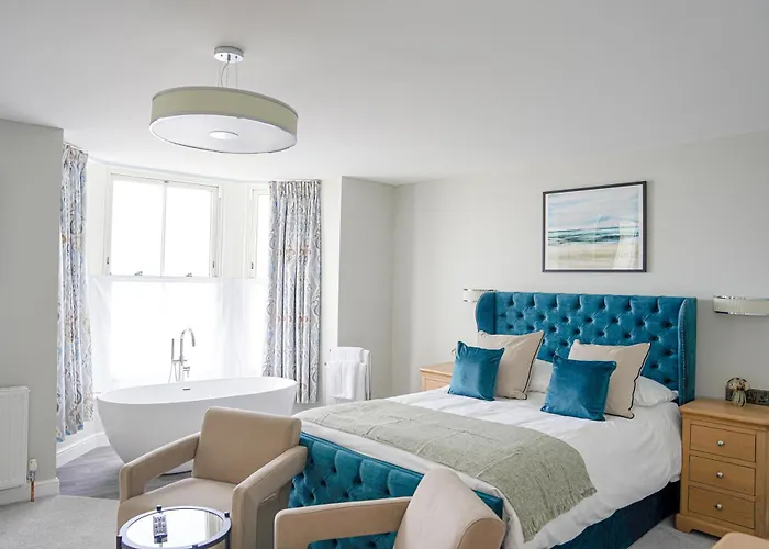 The Clarence Gardens Hotel, BW Signature Collection