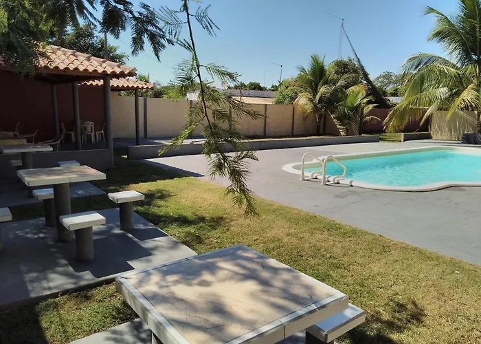 Hotel Lagoa Azul Paranaiba Ms