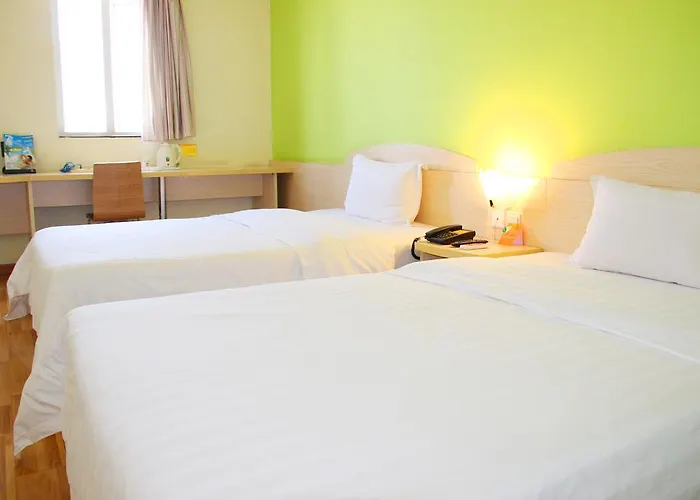 7Days Inn Shenzhen Huaqiangnan