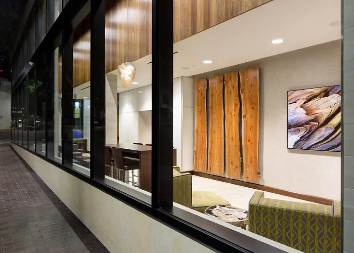 Best Western Plus Bayside Inn