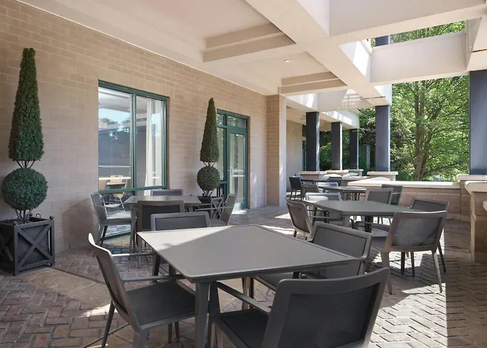 Courtyard By Marriott Saratoga Springs