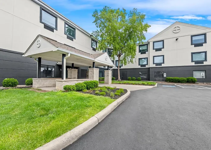 Mainstay Suites Columbus North - Worthington