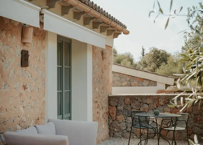 Rondaia, A Winery & Fincahotel-Agroturismo In Tramuntana