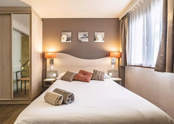 Logis Hotel Au Tambour