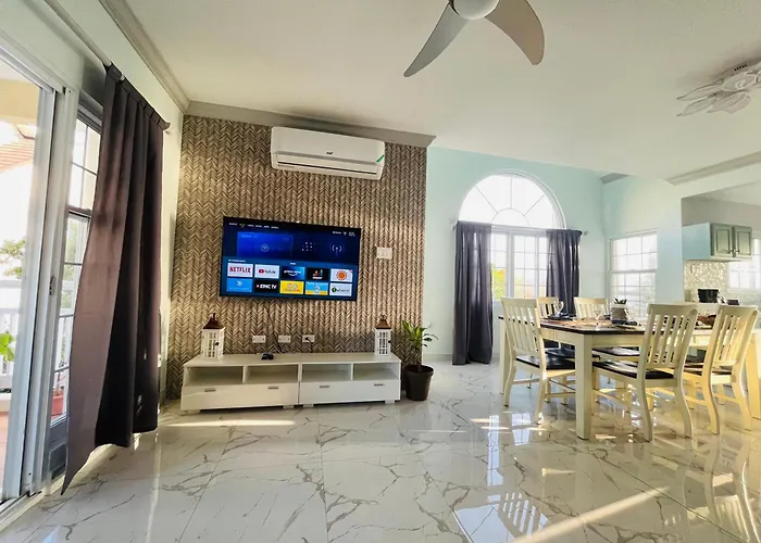 Luxury Guesthouse And Rooms The Lagoons