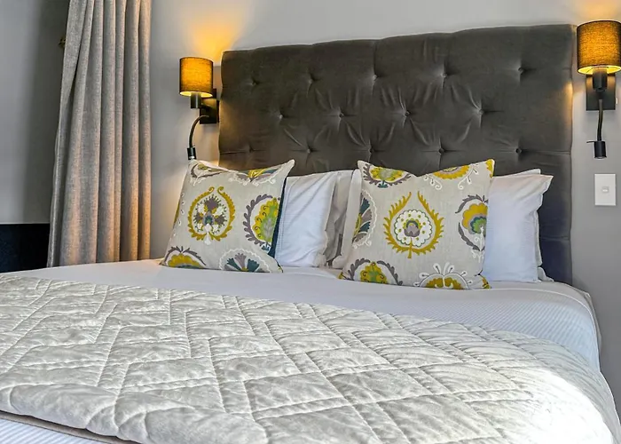 Art Deco Masonic Hotel