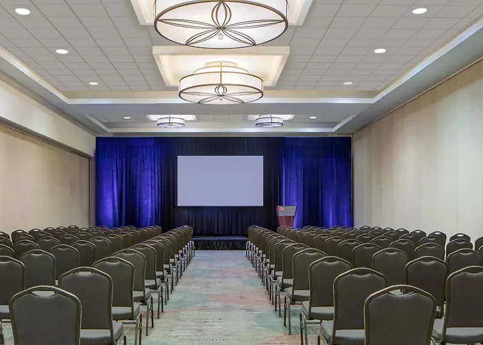 Dallas-Addison Marriott Quorum By The Galleria