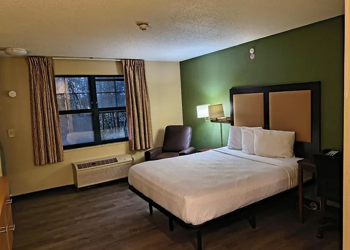 Extended Stay America Suites - Chicago - Schaumburg - I-90
