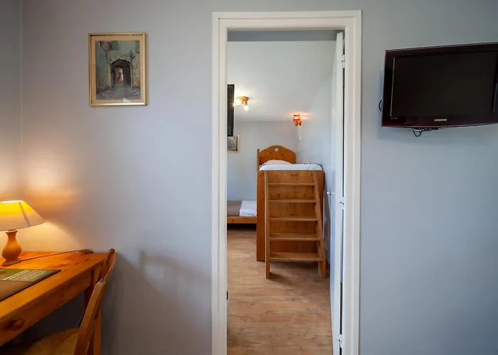 Auberge Des Montauds - Hotel & Restaurant