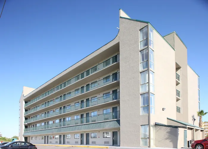 Beachside Resort Hotel