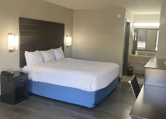 Days Inn By Wyndham Moss Point Pascagoula