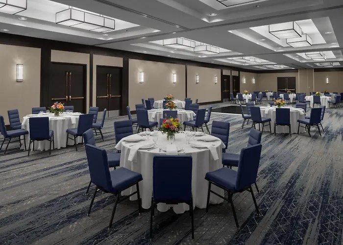 Courtyard By Marriott Pittsburgh University Center