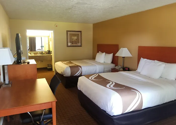 Wilkes-Barre Inn & Suites