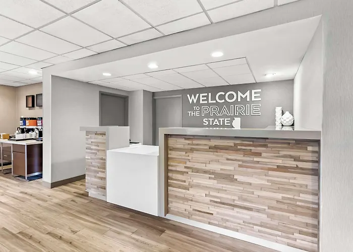 Hampton Inn Chicago-Naperville