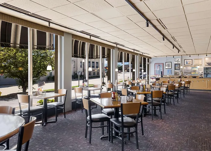 Best Western Riverfront Inn