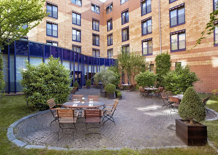 H4 Hotel Hamburg Bergedorf, Trademark Collection By Wyndham