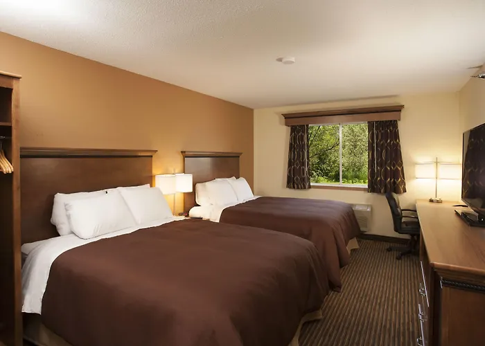 Country Inn Two Harbors