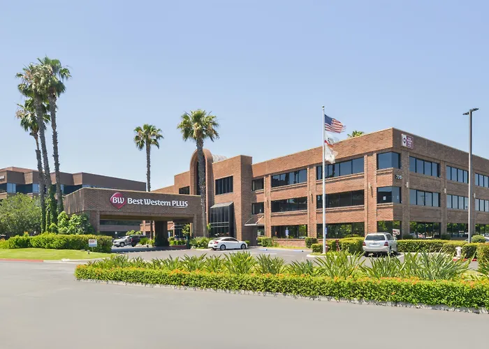 Best Western Plus Meridian Inn & Suites, Anaheim-Orange