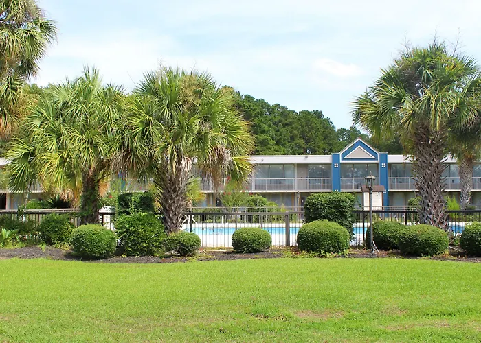 Clarion Inn & Suites Florence - Darlington