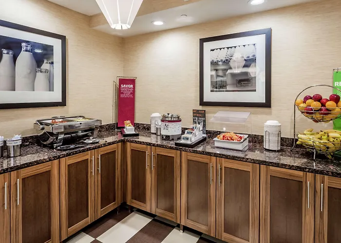 Hampton Inn Milwaukee Airport