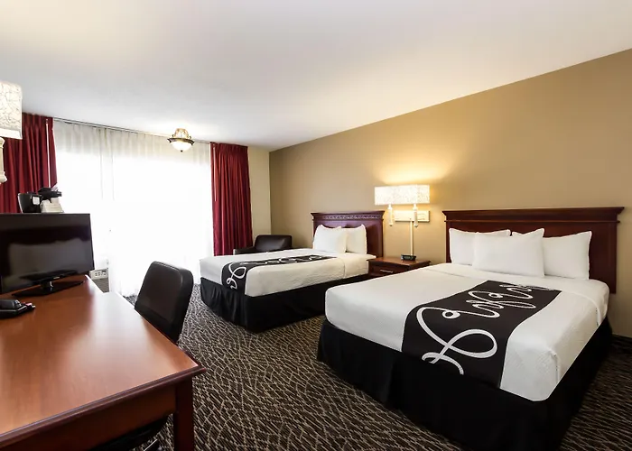 La Quinta By Wyndham Clearwater Central