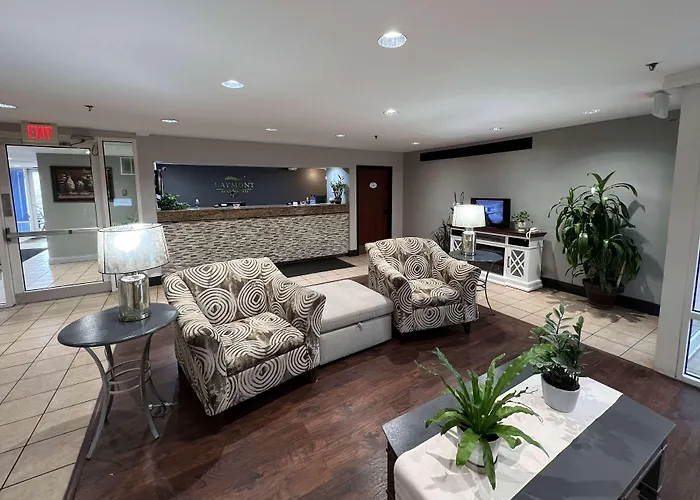 Baymont By Wyndham Peoria
