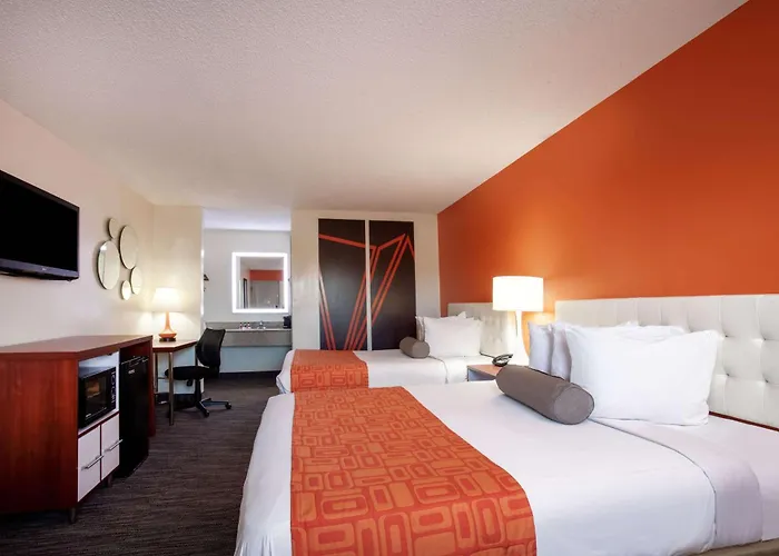 Howard Johnson By Wyndham Vero Beach/I-95