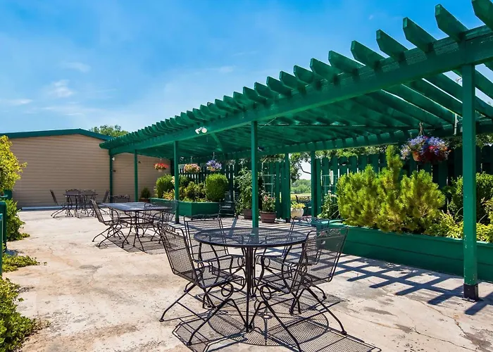 Best Western Paradise Inn&Resort