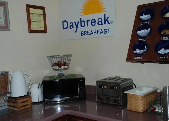 Days Inn By Wyndham Dyersburg