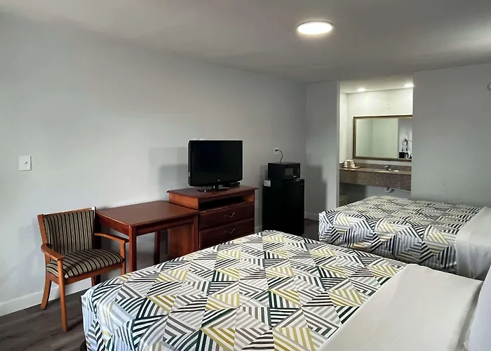 Rodeway Inn