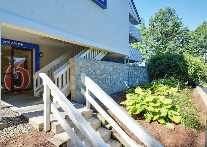 Motel 6-Nashua, Nh - South