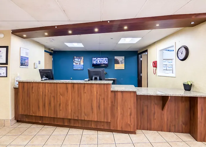 Motel 6-Saint Paul, MN - I-94